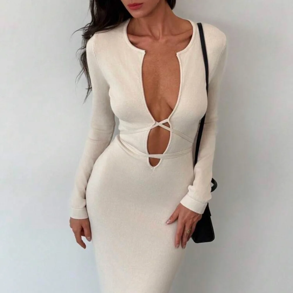 Elegant Cream Long Sleeve Dress - Picture 6 of 6